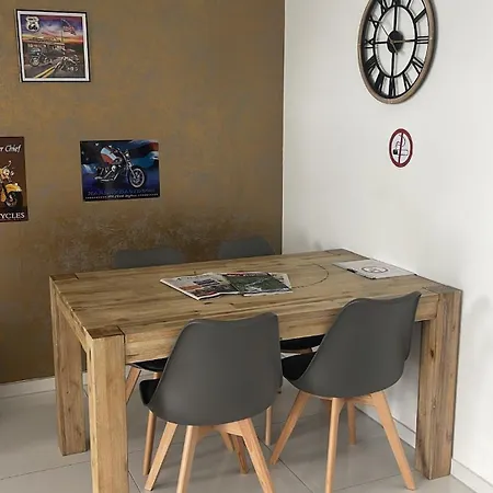 Apartment Moeblierte In